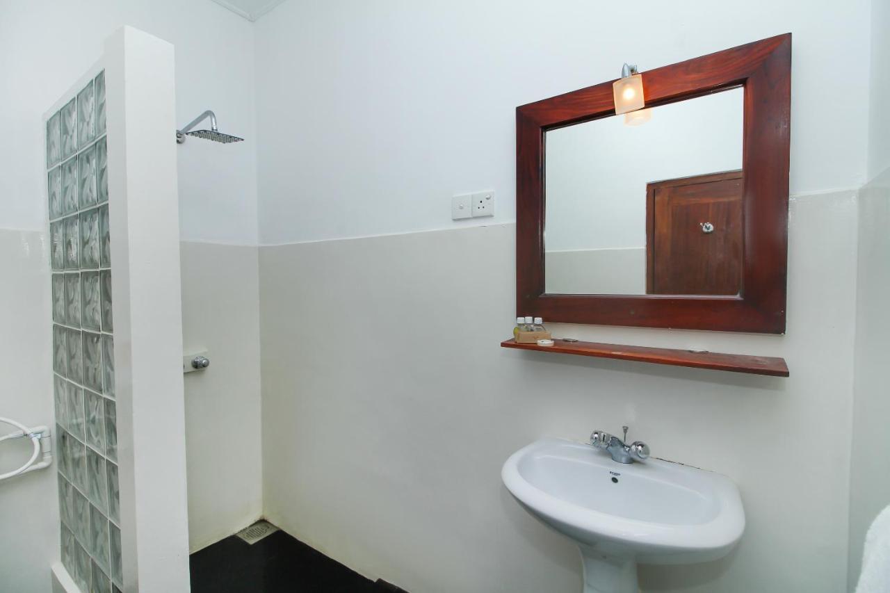 Kalla Bongo Lake Resort Hikkaduwa Εξωτερικό φωτογραφία